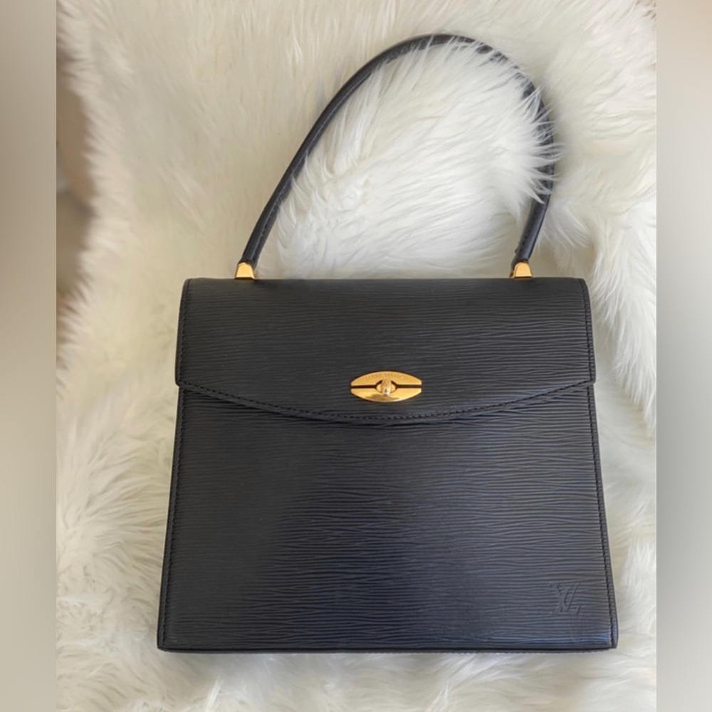 Louis Vuitton Epi Leather handbag